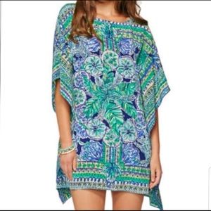 Lilly Pulitzer Lindamarie Caftan in Escape Artist size XS/S
